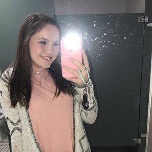 Meet your Posher, Emily